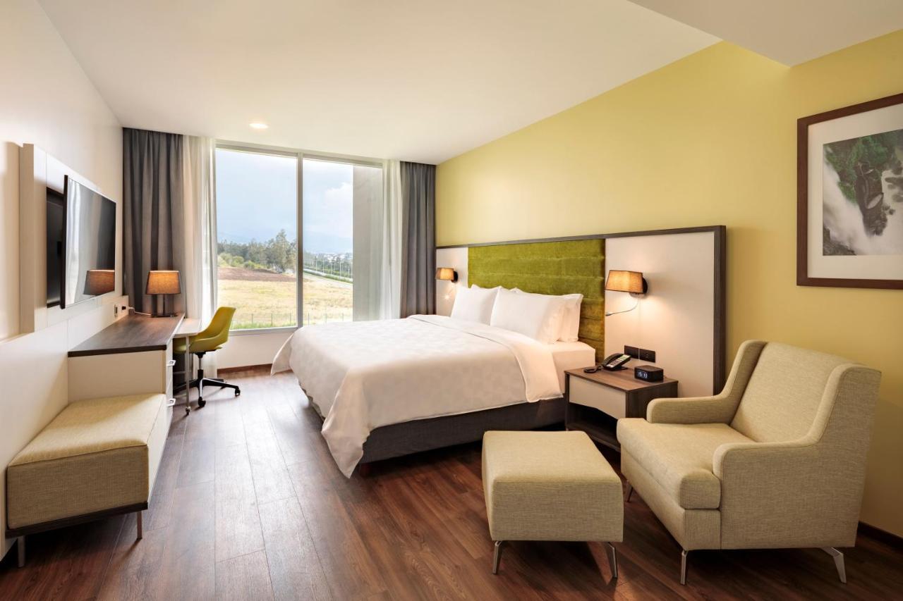 Holiday Inn - Quito Airport By Ihg Tababela Eksteriør billede